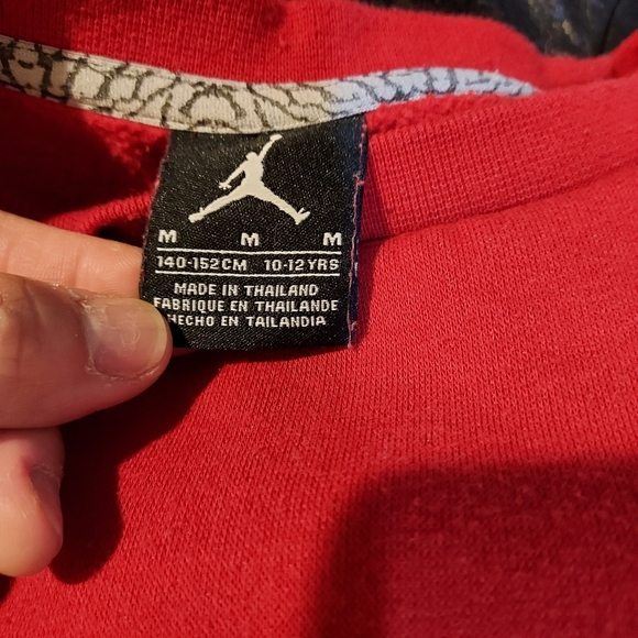 Boys Jordan Sweatshirt - Picture 5 of 5
